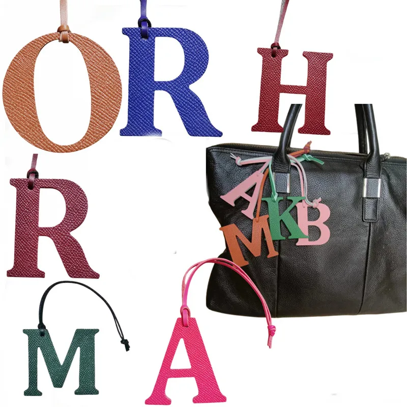 Monogram Keychain Leather - 럭셔리 천연 가죽 이니셜 대문자 키체인