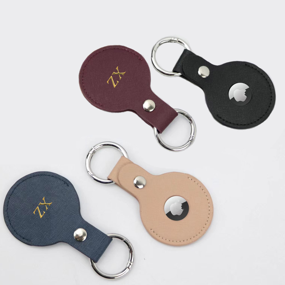 Monogram Keychain Leather - 에어 태그 케이스에 대한 사용자 정의